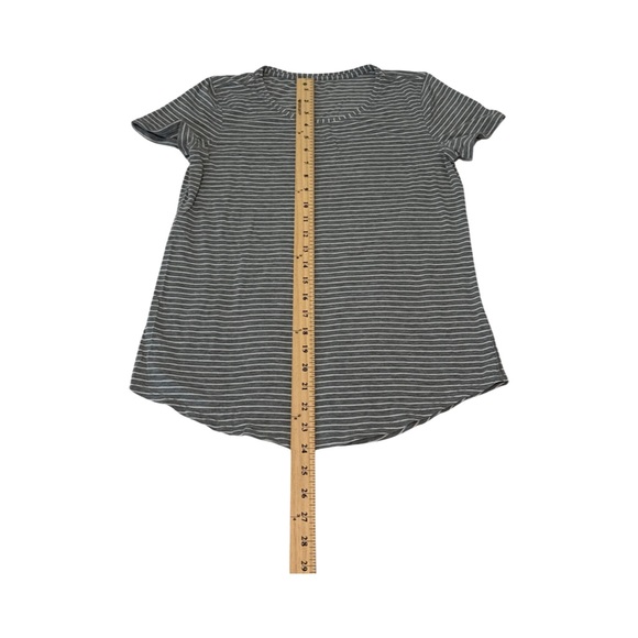 Lululemon Love Crew Short Sleeve T-Shirt Grey/White Stripe Size 4 - Picture 4 of 5